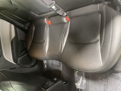 Used 2025 Jeep Compass Limited AWD/4WD image 12