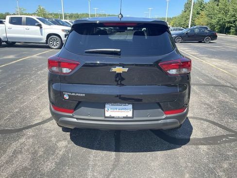 Used 2025 Chevrolet TrailBlazer LS w/ LS Convenience Package FWD image 29