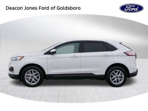 Used 2022 Ford Edge SEL w/ Convenience Package image 6