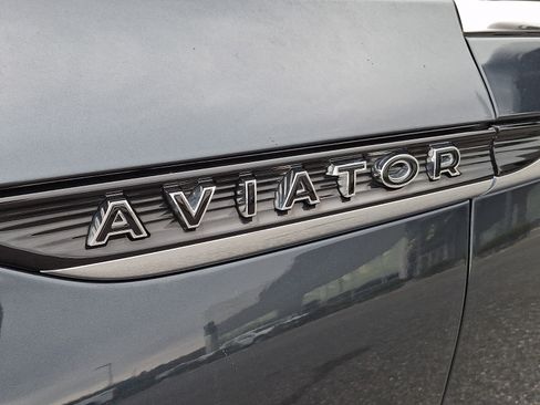 Certified 2023 Lincoln Aviator Black Label AWD/4WD image 33