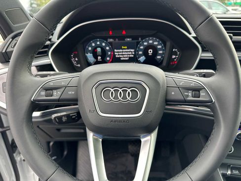 New 2025 Audi Q3 2.0T Premium image 23