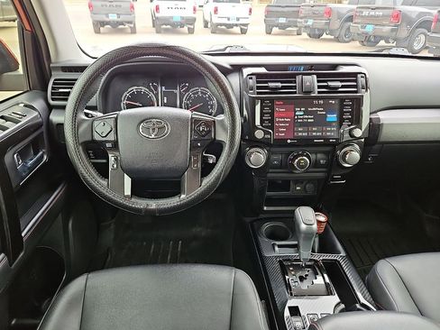 Used 2020 Toyota 4Runner SR5 image 7