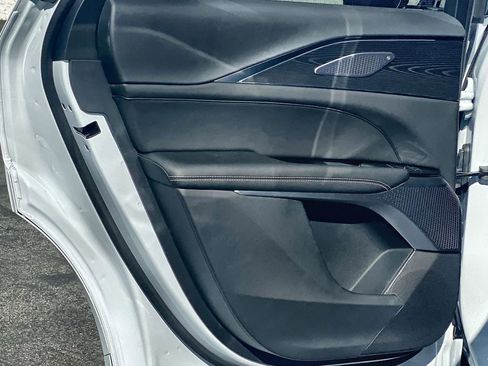 New 2026 Cadillac Lyriq V w/ Exterior Carbon Fiber Package image 28