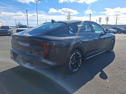 New 2026 Kia K4 GT-Line image 3