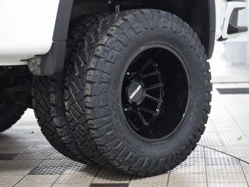 New 2026 Chevrolet Silverado 3500 High Country w/ High Country Premium Package image 29