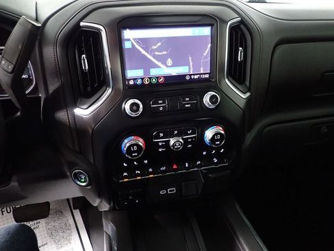 Used 2020 GMC Sierra 1500 AT4 w/ AT4 Premium Package AWD/4WD image 32