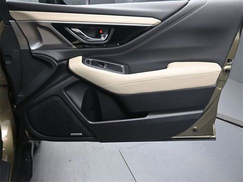 Used 2024 Subaru Outback Limited w/ Popular Package #2 image 32