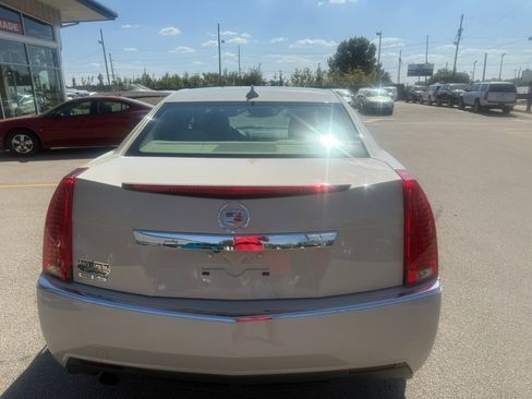 Used 2011 Cadillac CTS Luxury image 3