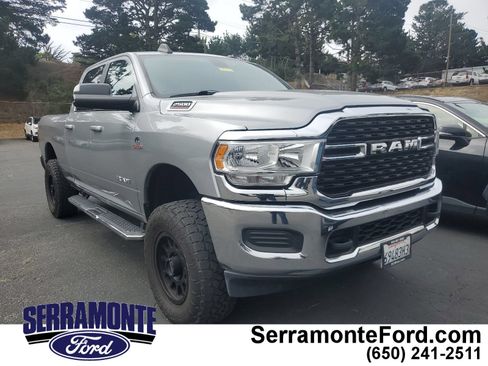 Used 2022 RAM 2500 Big Horn AWD/4WD image 1