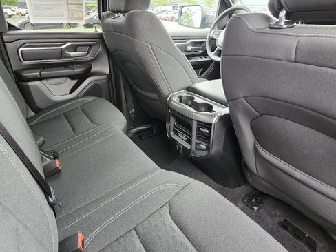 Used 2025 RAM 1500 Big Horn AWD/4WD image 23