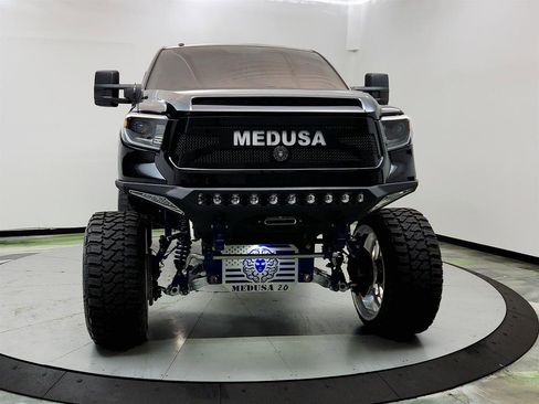 Used 2014 Toyota Tundra SR5 w/ SR5 Upgrade Package image 2