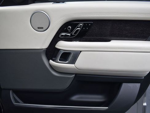 Used 2019 Land Rover Range Rover Autobiography AWD/4WD image 32