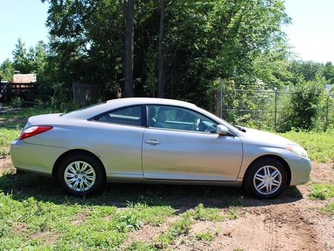 Used 2004 Toyota Solara SE Sport FWD image 6