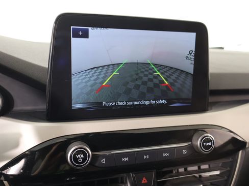 Used 2022 Ford Escape SE w/ Convenience Package FWD image 6