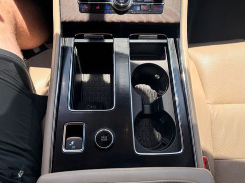 Used 2020 Lincoln Aviator Reserve w/ Equipment Group 202A AWD/4WD image 8