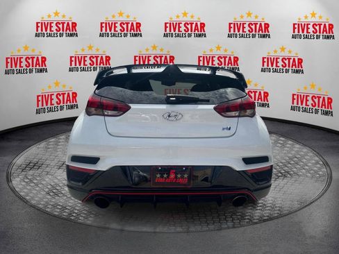 Used 2022 Hyundai Veloster N FWD image 6