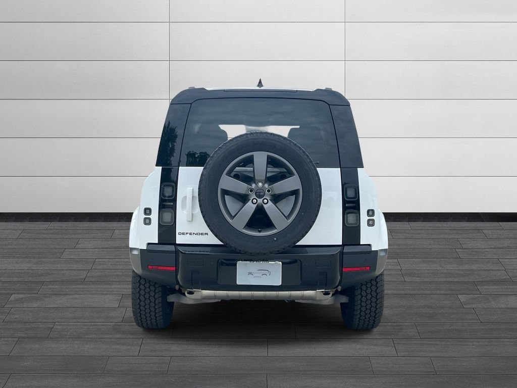 New 2026 Land Rover Defender 110 S AWD/4WD image 4