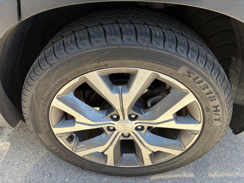 Used 2022 Hyundai Palisade SEL w/ 8P Bench Seat Package FWD image 8
