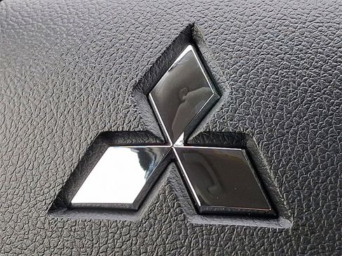 New 2026 Mitsubishi Eclipse Cross LE image 11