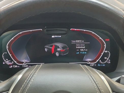 Used 2022 BMW X5 xDrive45e image 21