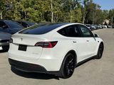 Used 2021 Tesla Model Y Long Range image 4