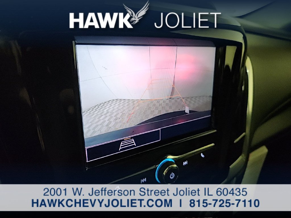 Used 2023 Chevrolet Traverse LT FWD image 18