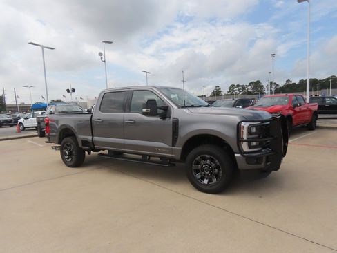 Certified 2024 Ford F250 Lariat w/ Lariat Ultimate Package AWD/4WD image 6