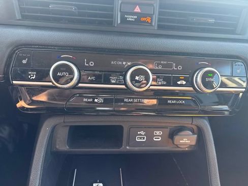 Used 2024 Honda Pilot EX-L image 13