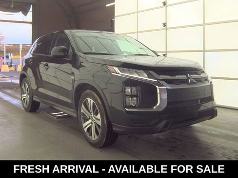 Used 2025 Mitsubishi Outlander Sport AWD image 17