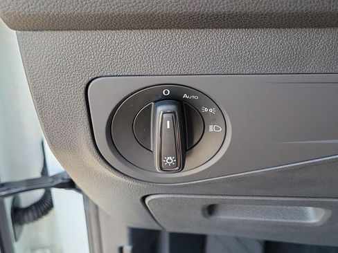 Certified 2024 Volkswagen Tiguan S FWD image 24