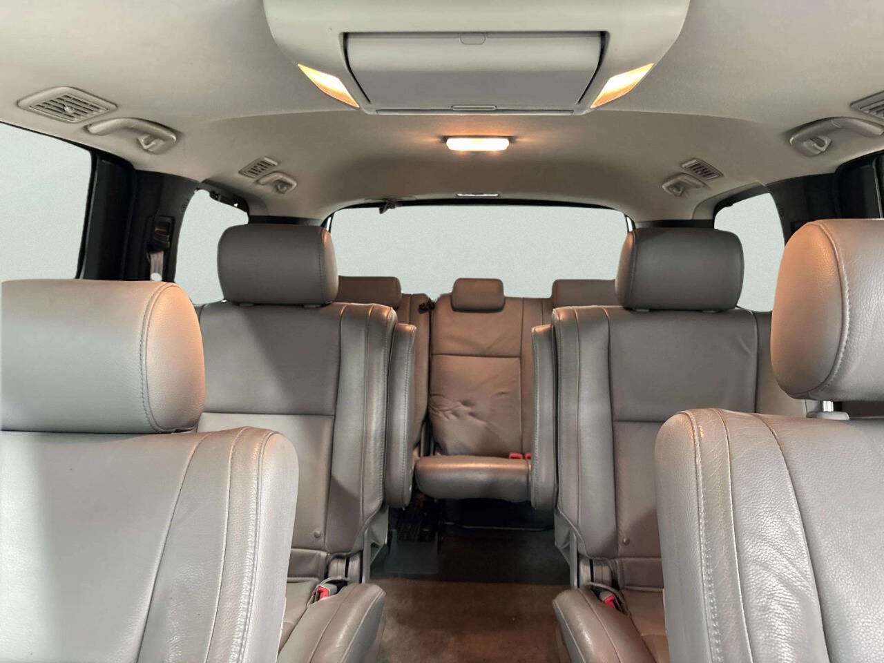 Used 2008 Toyota Sequoia Limited AWD/4WD image 29