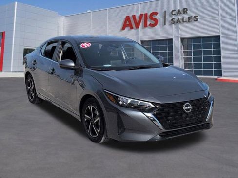 Used 2025 Nissan Sentra SV FWD image 3