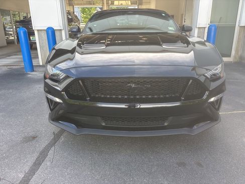 Used 2022 Ford Mustang GT Premium w/ Equipment Group 401A image 8