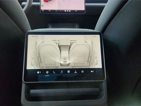 Used 2026 Tesla Model Y Long Range image 50