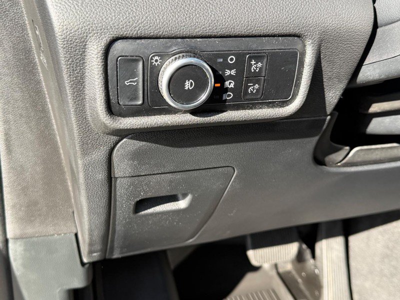 Certified 2023 Ford Explorer XLT w/ Equipment Group 202A AWD/4WD image 28