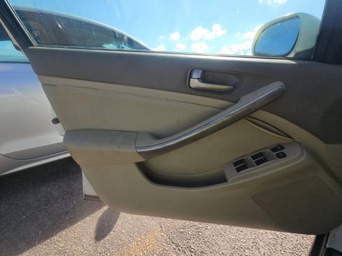 Used 2003 INFINITI G35 Sedan image 9