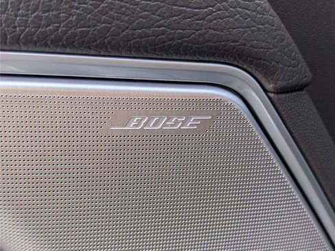 Used 2024 GMC Sierra 3500 Denali w/ Technology Package image 23