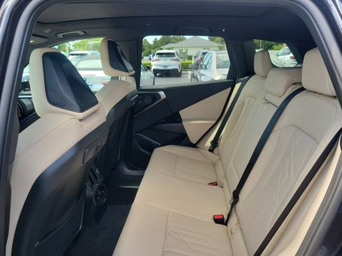 New 2025 BMW X3 xDrive30i w/ Premium Package image 12