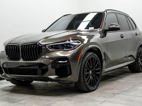 Used 2023 BMW X5 M50i w/ Executive Package image 7