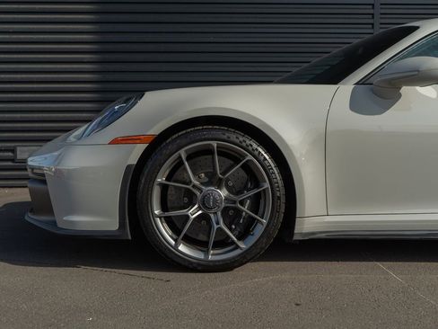 Certified 2024 Porsche 911 GT3 RWD image 13