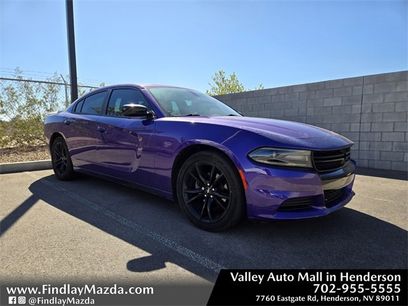 Used 2018 Dodge Charger SXT w/ Blacktop Package