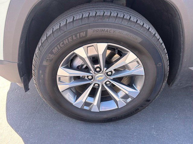 Certified 2026 Chevrolet Equinox LT AWD/4WD image 14