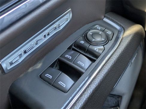 Used 2024 GMC Sierra 1500 Denali image 28