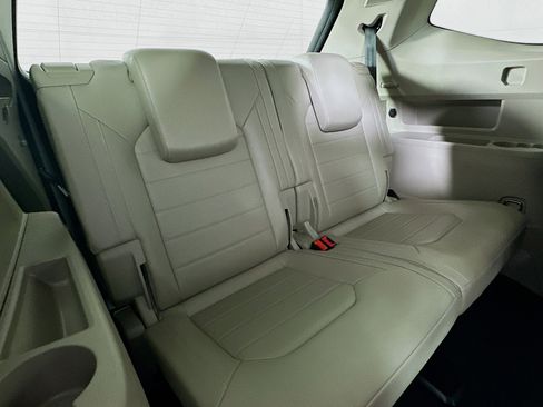 Used 2021 Volkswagen Atlas SEL Premium image 28