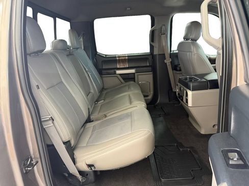 Used 2020 Ford F150 Lariat RWD image 18