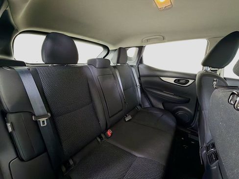 Used 2021 Nissan Rogue Sport S FWD image 28