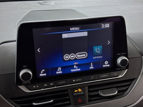 Used 2024 Nissan Altima 2.5 SR image 15