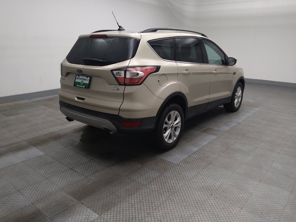 Used 2018 Ford Escape SE w/ SE Sync 3 Package AWD/4WD image 10