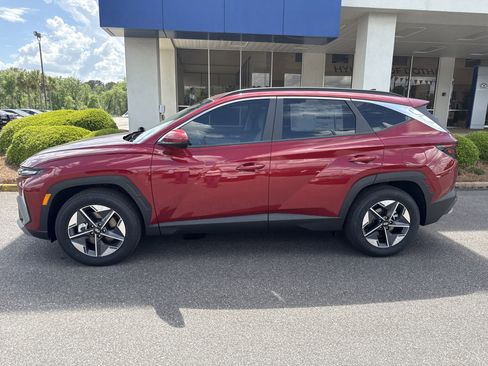New 2026 Hyundai Tucson SEL image 2