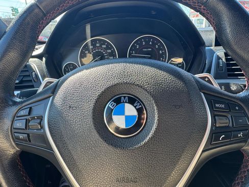 Used 2017 BMW 330i xDrive Sedan image 9